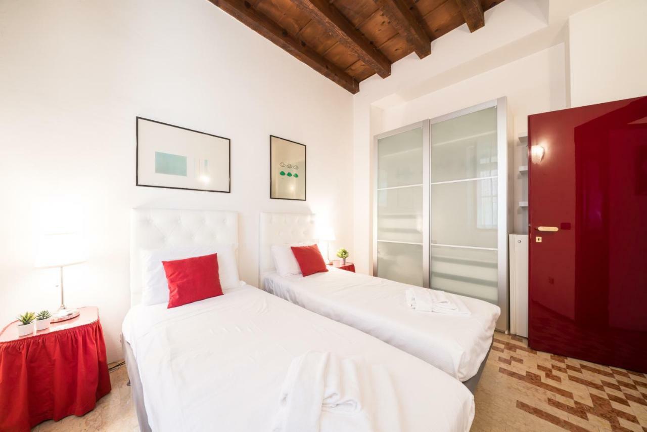 Bright Apartments Verona - Borsari Historical Exterior foto